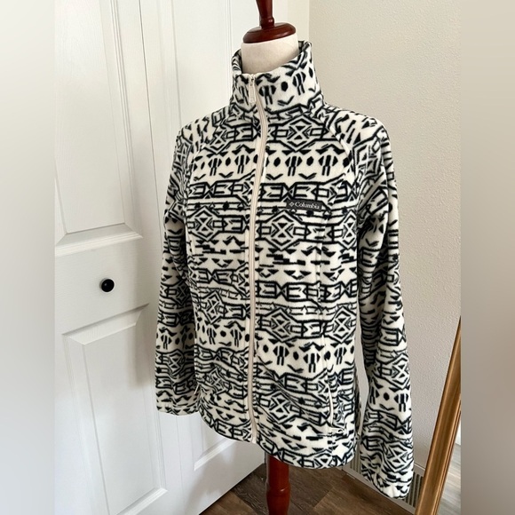 Columbia Sweaters - Columbia Benton Springs full zip size Medium